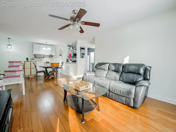 Novi, MI 48377,45000 Bayview DR #2