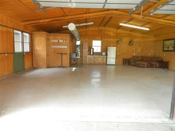 Bonham, TX 75418,956 County Road 4231