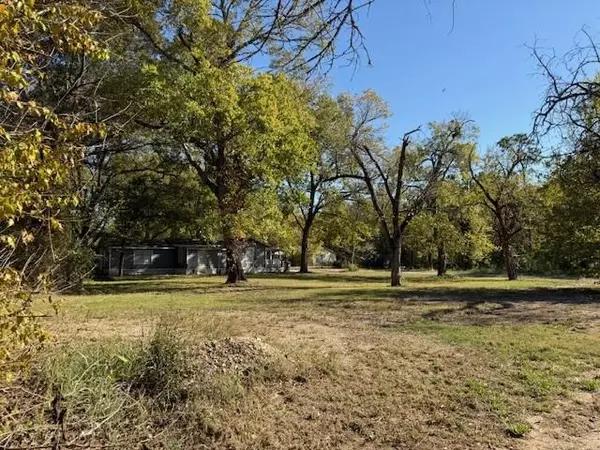 Paris, TX 75460,803 Cedar Street