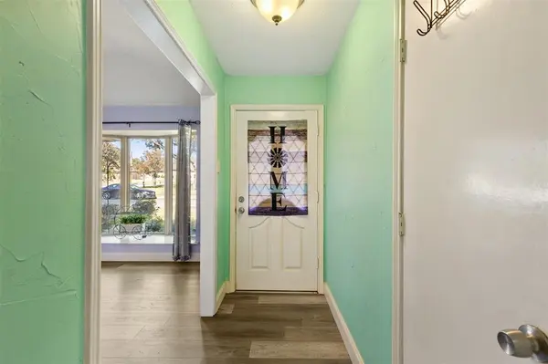 Carrollton, TX 75007,1924 Robin Meadow Drive