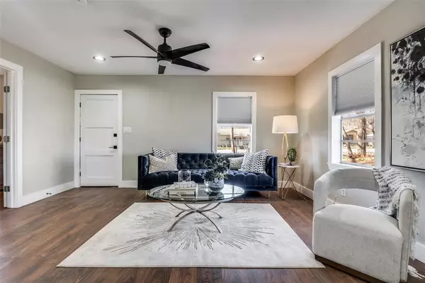 Dallas, TX 75217,826 W Laramie Lane