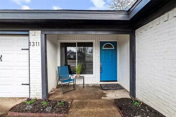 Arlington, TX 76010,1311 Coke Drive