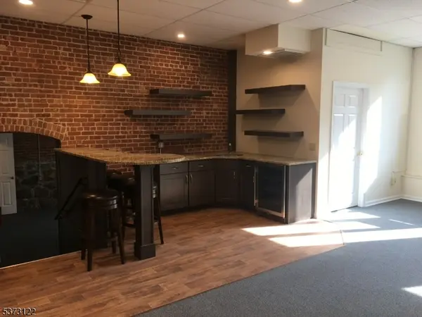 Boonton Town, NJ 07005,712 Main Street