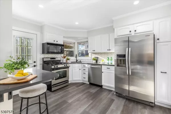 Clifton City, NJ 07014,15 Princeton Pl