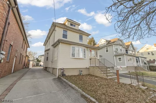 750 Madison Ave, Elizabeth City, NJ 07201