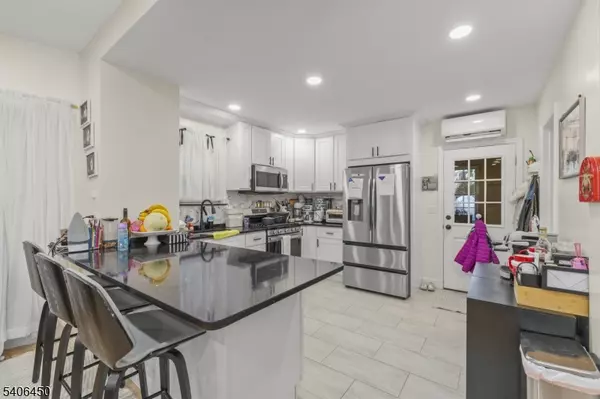 Elizabeth City, NJ 07201,750 Madison Ave