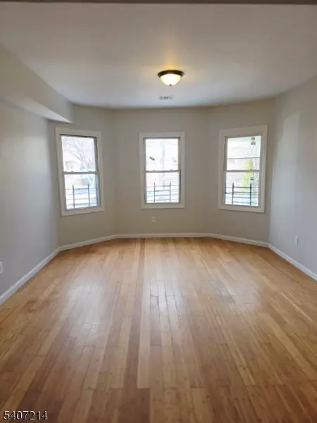 Newark City, NJ 07108,756 S 10Th St