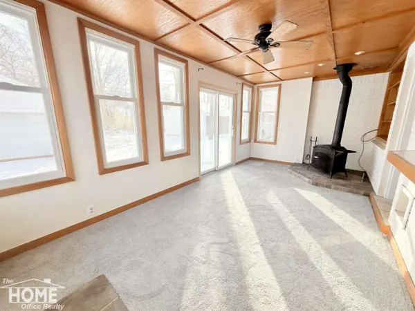 Redford, MI 48240,16544 Delaware AVE