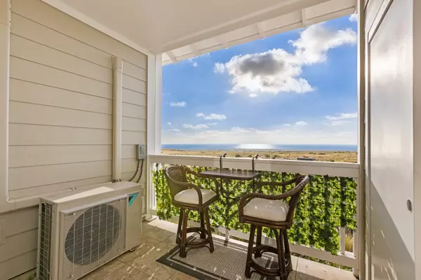 Kailua Kona, HI 96740,73-1105 NUUANU PL #B203