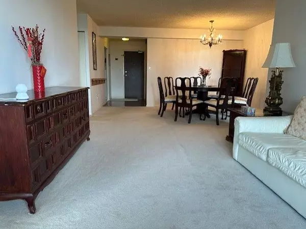 Toronto E05, ON M1W 3X9,225 Bamburgh CIR #711