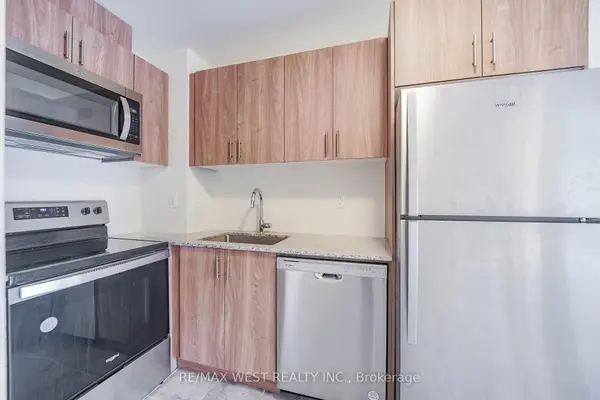 Toronto E11, ON M1B 0E8,25 Priya LN #7