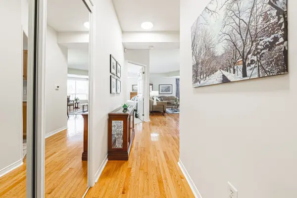 Burlington, ON L7P 5B8,2075 Amherst Heights DR #103