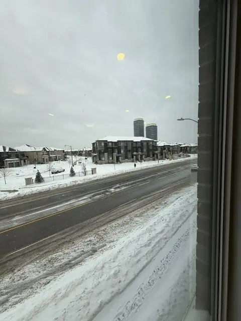 Brampton, ON L6P 4L9,128 Falby RD #B