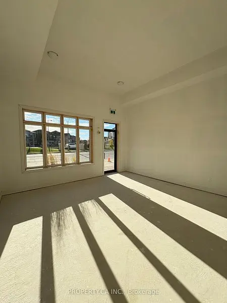 Brampton, ON L6P 4L9,128 Falby RD #B