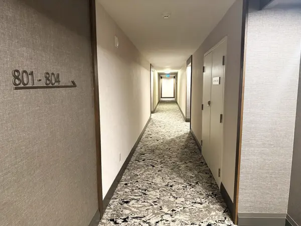 Mississauga, ON L4W 4N1,1111 Bough Beeches BLVD #803