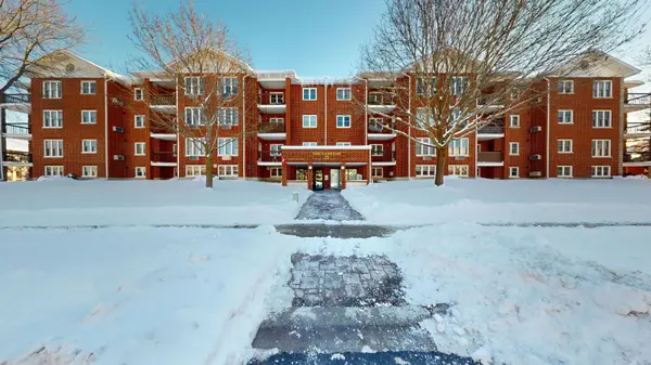 21 Liston AVE #403, Brockville, ON K6V 7B3