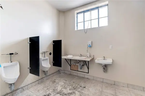 Brantford, ON N3T 6J9,111 Sherwood DR #8-9