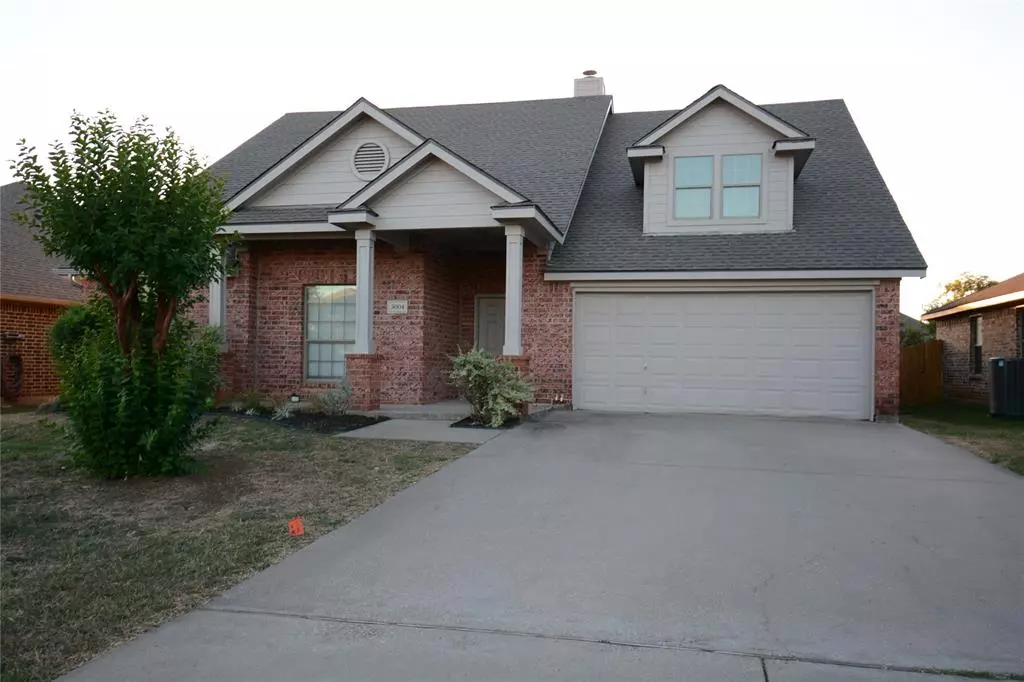 Aubrey, TX 76227,3004 Glenwood Court