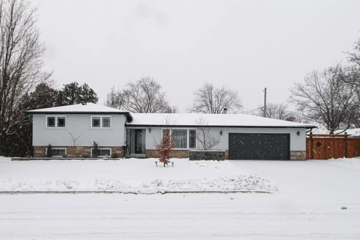 Burlington, ON L7L 4M6,626 Cape AVE