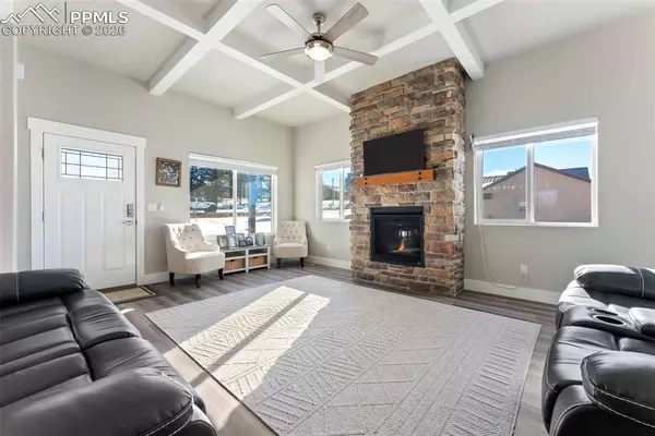 Florissant, CO 80816,489 Due South RD