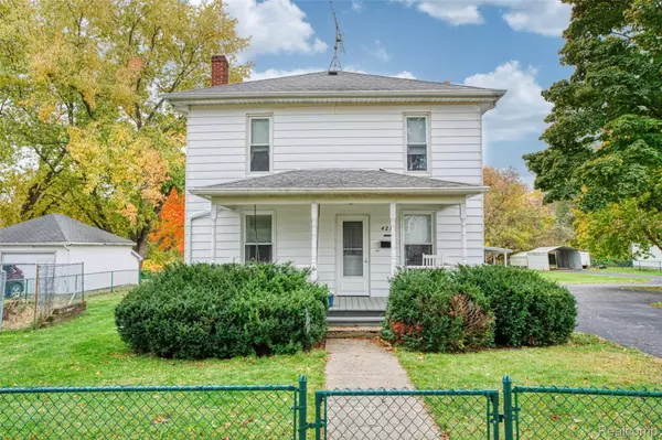 Howell, MI 48843,421 West ST