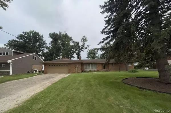 Belleville, MI 48111,44505 Harmony LN
