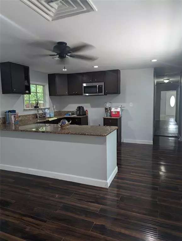 Fort Worth, TX 76105,3108 BIDEKER Avenue