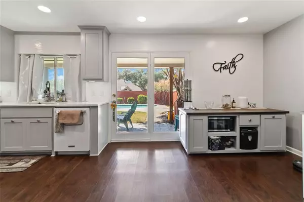 Carrollton, TX 75007,1920 Avignon Court