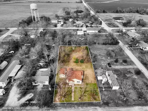 Mart, TX 76664,711 E Cowan Avenue