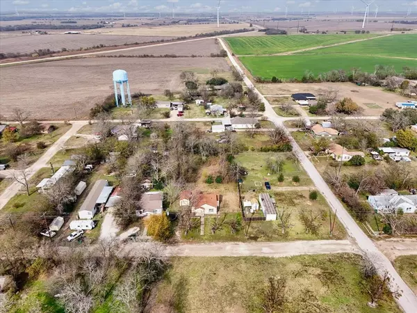 Mart, TX 76664,711 E Cowan Avenue