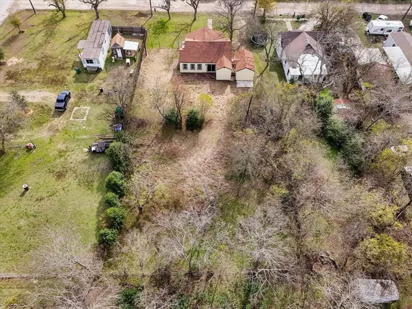 Mart, TX 76664,711 E Cowan Avenue