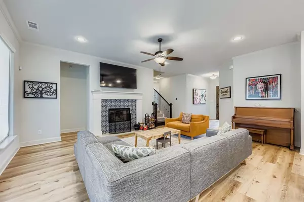 Midlothian, TX 76065,637 Summer Grove Drive