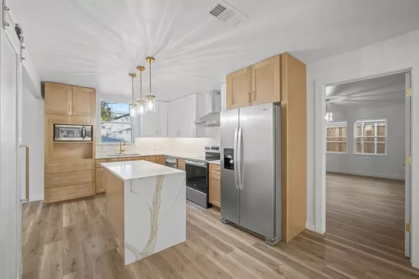 Dallas, TX 75209,7518 Caillet Street