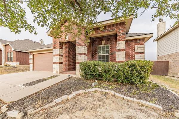 900 Grant Street, Burleson, TX 76028