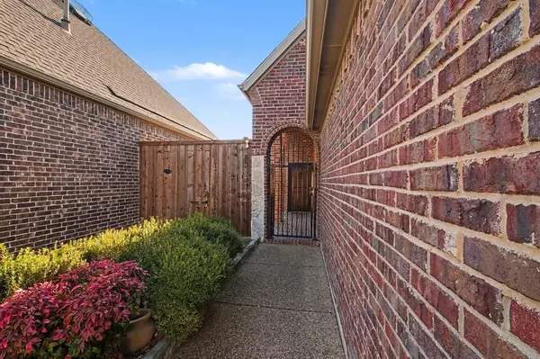 Mckinney, TX 75072,9429 Deerhurst Place