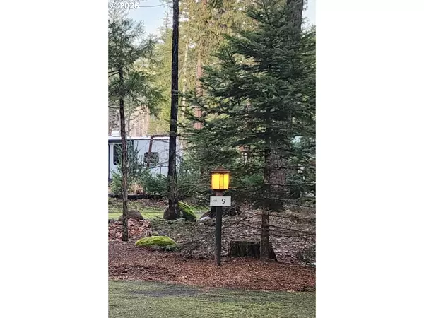 Blue River, OR 97413,54432 MCKENZIE HWY #9