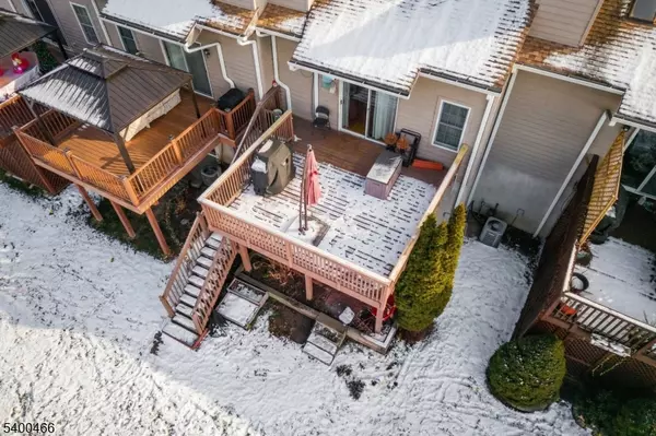 Hampton Twp., NJ 07860,32 Rhea Run