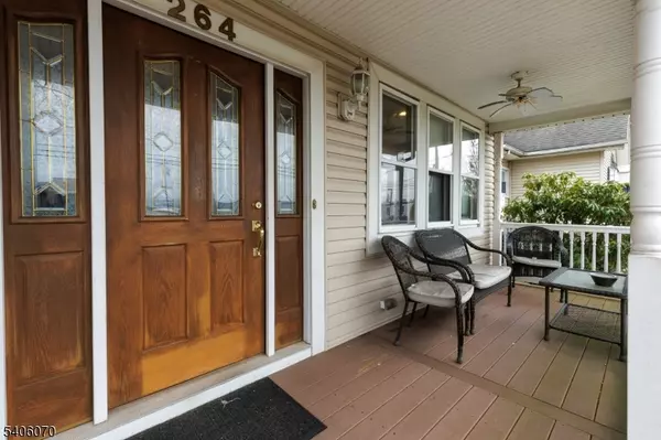 Roselle Park Boro, NJ 07204,264 W Colfax Ave