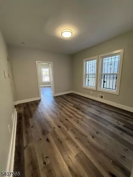 Irvington Twp., NJ 07111,13 22Nd St