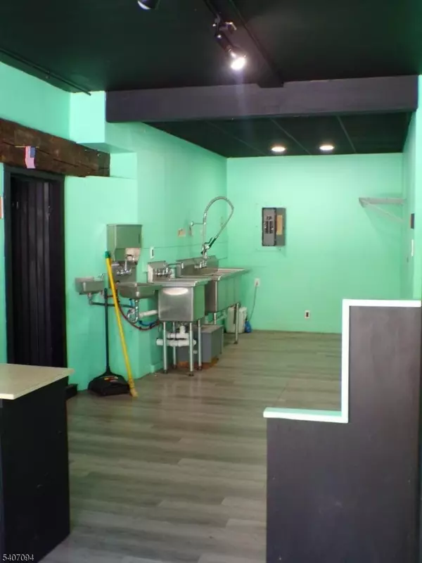 Blairstown Twp., NJ 07825,27 Main St