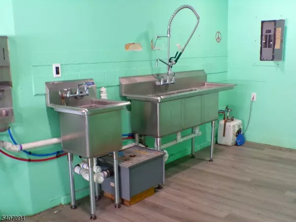 Blairstown Twp., NJ 07825,27 Main St