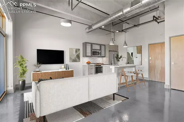 Colorado Springs, CO 80903,415 E Pikes Peak AVE #405