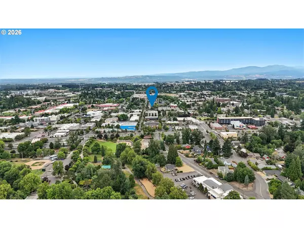 Gresham, OR 97030,318 NE ROBERTS AVE #308