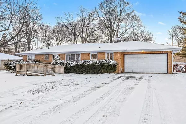 3088 Curtis DR, Flint, MI 48507