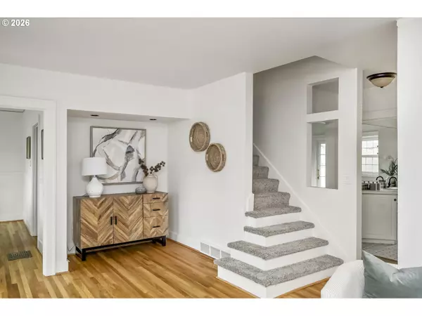 Portland, OR 97213,2826 NE 61ST AVE