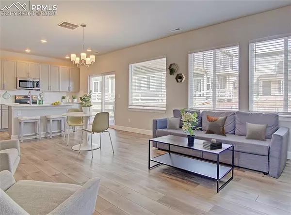 Colorado Springs, CO 80924,6861 Diamant VW