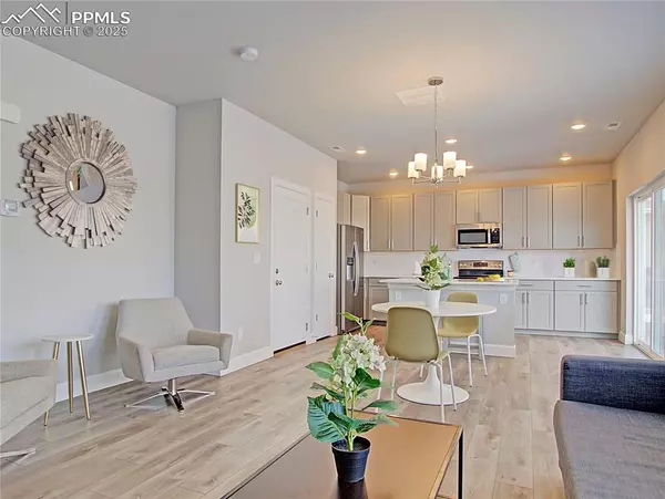 Colorado Springs, CO 80924,6861 Diamant VW