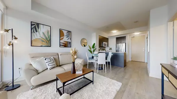 Toronto C10, ON M4P 0B9,30 Roehampton AVE #3003