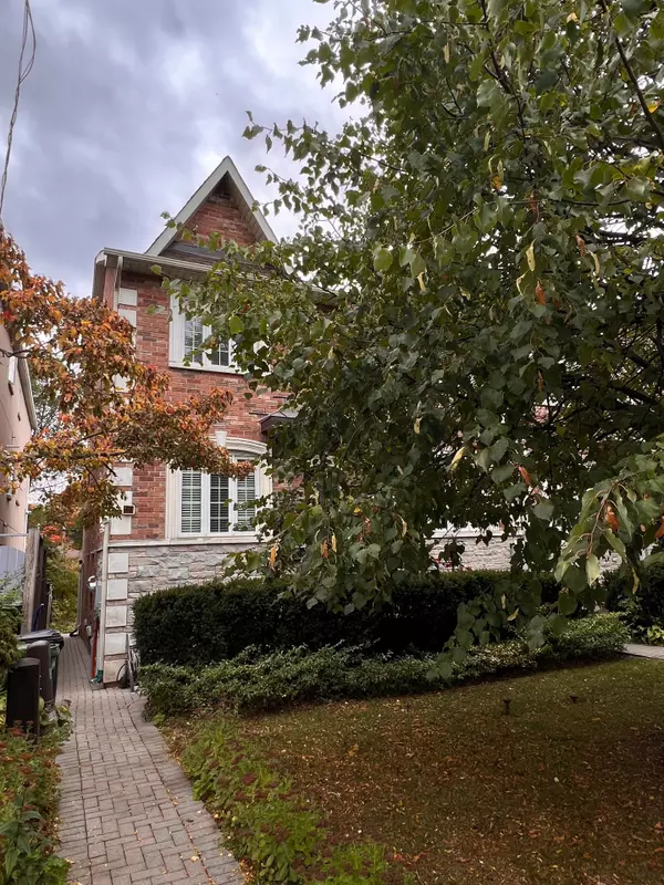 Toronto C14, ON M2N 4R9,198A Finch AVE E