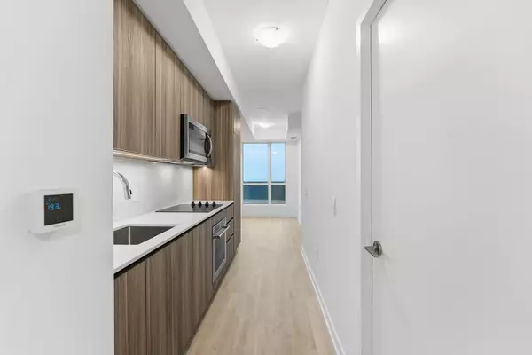 Toronto C08, ON M5A 0Y5,15 Richardson ST #1808